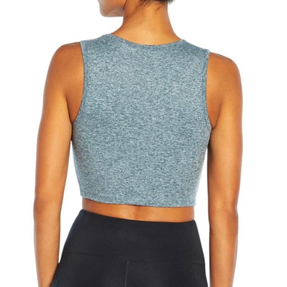 Zobha Women's Grey Sleeveless crop top with front twist - Picture 4 of 10